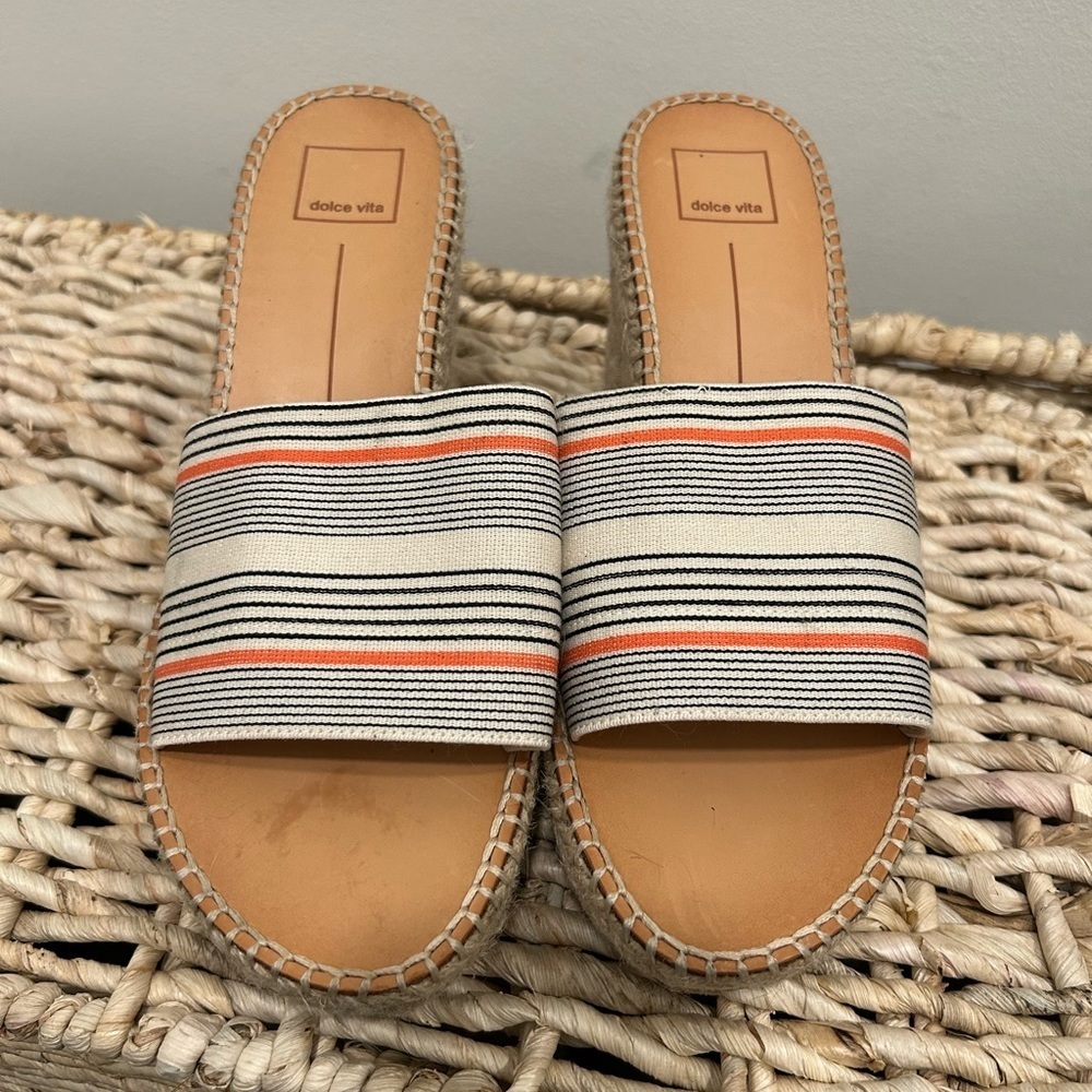 Dolce Vita size 10 Slide Wedge Stripes Resort Vacation Summer Espadrilles